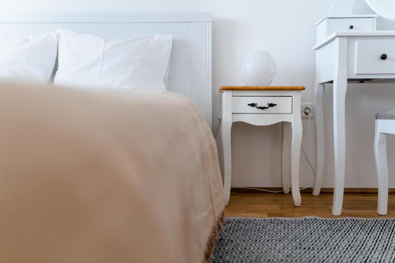Zalaton Apartman 체르젝토마 외부 사진
